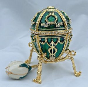 реплика яйца фаберже Rosebud АКМ