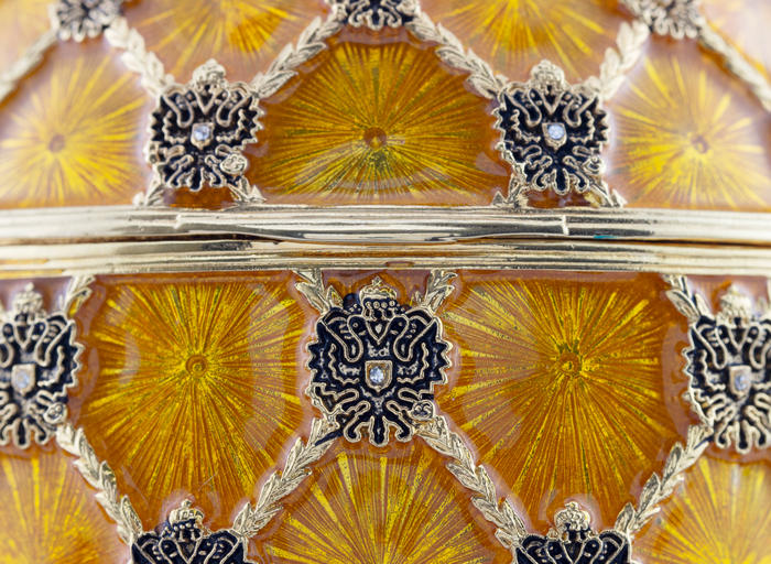 копия коронационного яйца House of Faberge - эмаль по гильоше